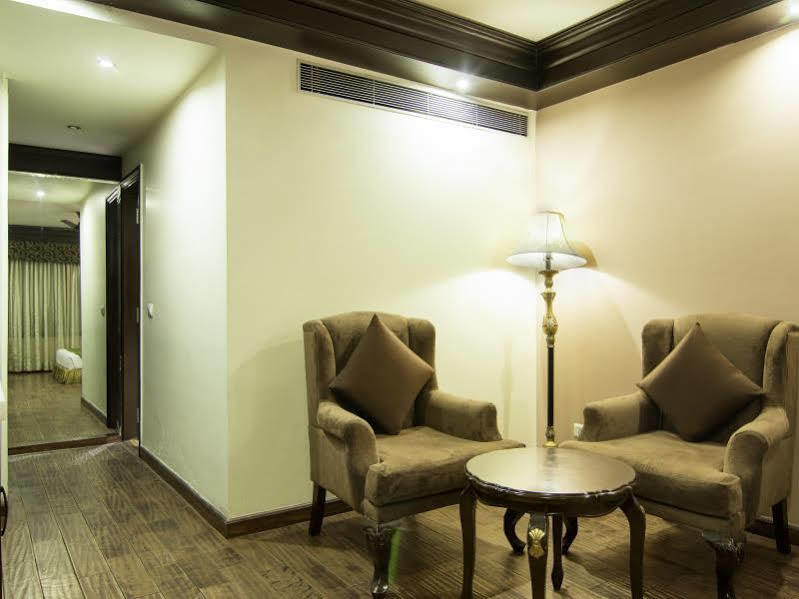 Hotel Treebo Tryst Royce New Friends Colony Nové Dillí Exteriér fotografie